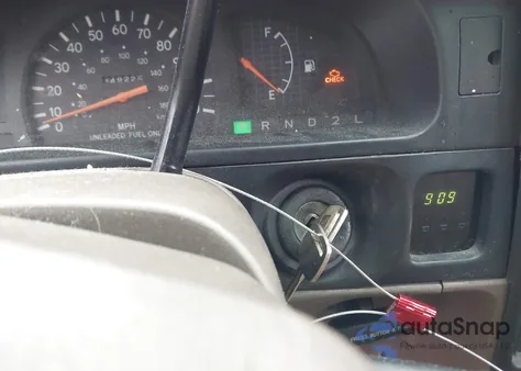 1996 Toyota Tacoma Xtracab from USA, damaged, VIN 4TAVL52N8TZ212272